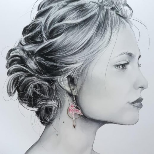 Boucles d'oreilles oiseau colibri et fleur de tiaré en liberty mitsi Valéria rose Boucles d'oreilles oiseau colibri et fleur de tiaré en liberty mitsi Valéria rose