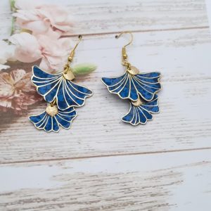 Boucles d'oreilles Gingko en Tissu liberty emma and georgina bleu