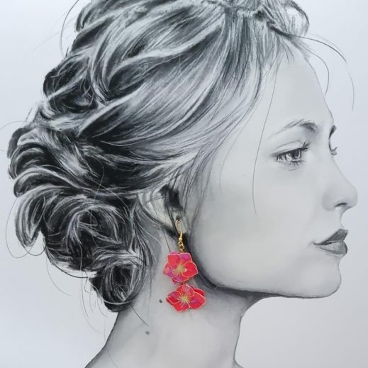 Boucles d'oreilles oiseau colibri et fleurs d'hortensia en liberty Betsy Candy Kiss Boucles d'oreilles oiseau colibri et fleurs d'hortensia en liberty Betsy Candy Kiss