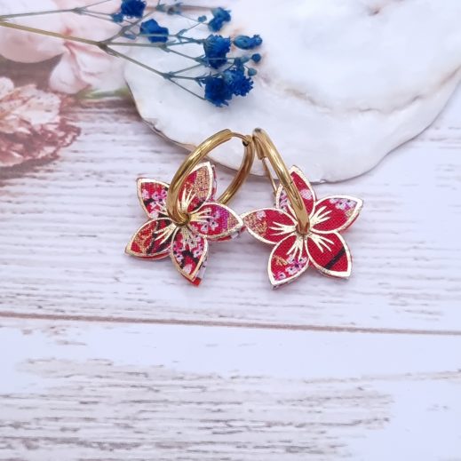 Boucles d'oreilles  fleur de tiaré Réversibles en Tissu summer bloom coquelicot et sakura rouge