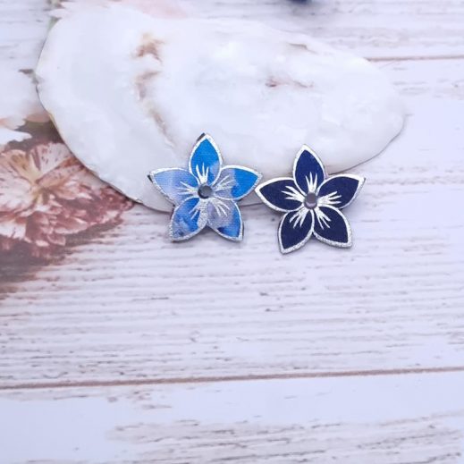 Fleur de tiaré Réversibles en Tissu liberty Star anisé violet et féérie bleue pour créoles (fil 2.5mm)