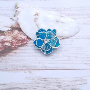 Broche fleur de cerisier en TISSU art déco bleu