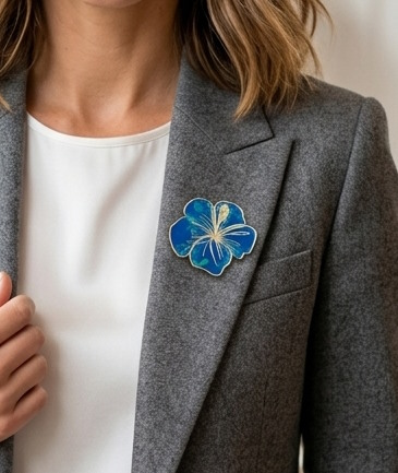 broche hibiscus en tissu petit pan broche hibiscus en tissu petit pan