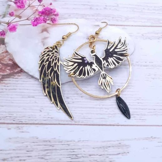 Boucles d'oreilles Phoenix et aile en liberty Erica noir Boucles d'oreilles Phoenix et aile en liberty Erica noir