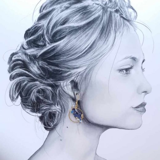 Boucles d'oreilles loutres en TISSU liberty Wiltshire bleu nuit Boucles d'oreilles loutres en TISSU liberty Wiltshire bleu nuit