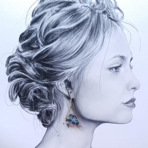 Boucles d'oreilles oiseaux inséparables et lotus en TISSU liberty Purley Meadow marine Boucles d'oreilles oiseaux inséparables et lotus en TISSU liberty Purley Meadow marine