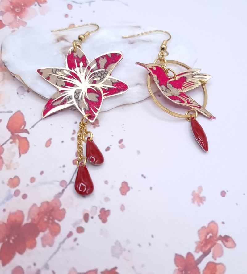 boucles d'oreilles colibri et lys capel rubis