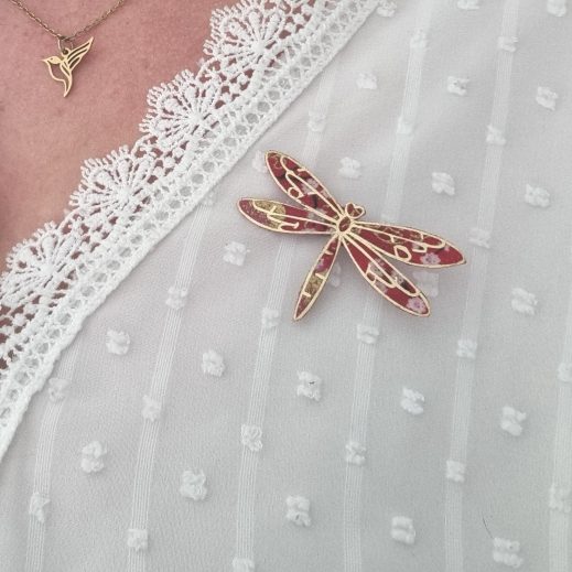 Broche Libellule en tissu japonais Sakura rouge Broche Libellule en tissu japonais Sakura rouge