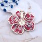 Broche fleur d'hibiscus en tissu liberty Mitsi Valéria