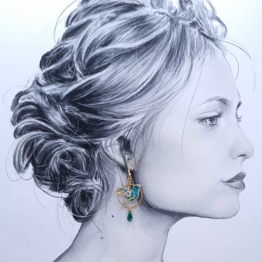 Boucles d'oreilles colibri et fleurs de lotus en TISSU liberty Strawberry thief émeraude Boucles d'oreilles colibri et fleurs de lotus en TISSU liberty Strawberry thief émeraude