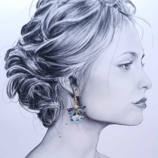Boucles d'oreilles asymétriques poisson Carpe Koï et Gingko en Liberty Purley Meadow Boucles d'oreilles asymétriques poisson Carpe Koï et Gingko en Liberty Purley Meadow