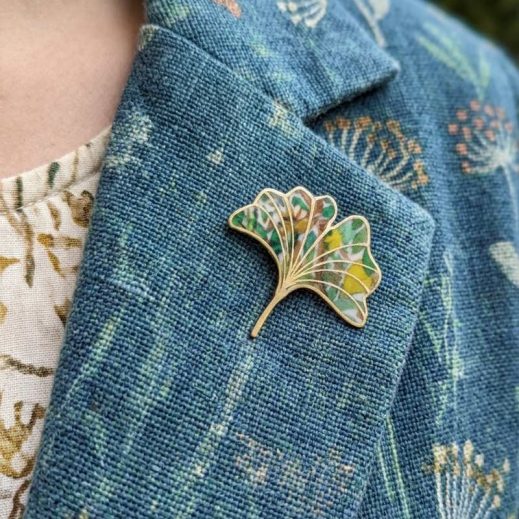 broche gingko en liberty fields of eden vert broche gingko en liberty fields of eden vert