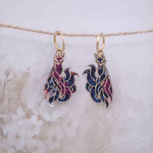 Boucles d'oreilles renard Kitsune en TISSU liberty perséphone violine Boucles d'oreilles renard Kitsune en TISSU liberty perséphone violine
