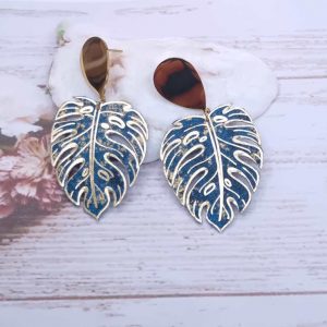 Boucles d'oreilles feuilles de monstera en TISSU japonais moiré bleu canard