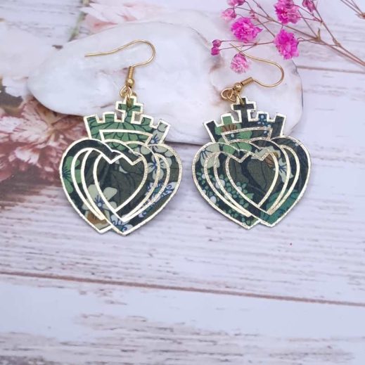Boucles d'oreilles Coeur vendéen en Tissu Japonese Star green Boucles d'oreilles Coeur vendéen en Tissu Japonese Star green