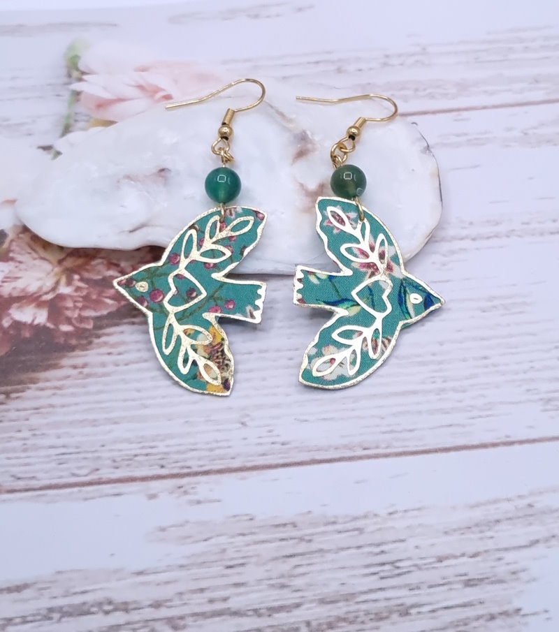 Boucles d'oreilles oiseaux stylisés en TISSU liberty Donna Leigh Jade et agate verte